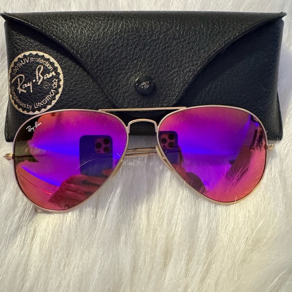 Ray-Ban Women's Aviator Sunglasses - Pink Mirror Lens - Picture 1 of 7